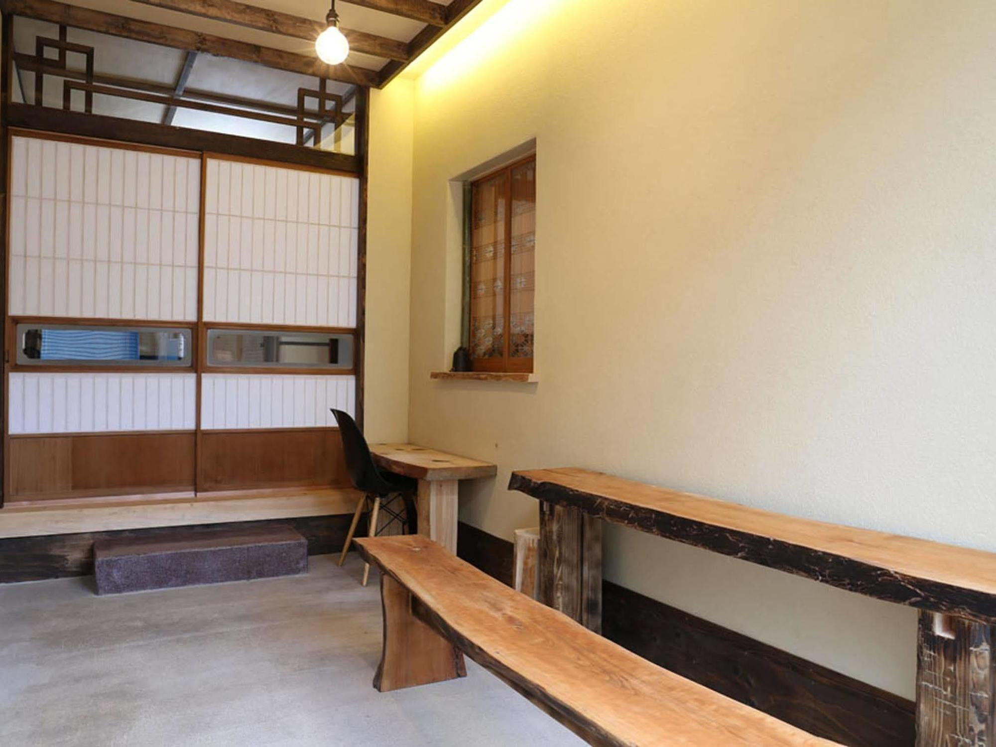 Kagaribi Guesthouse โตเกียว ภายนอก รูปภาพ